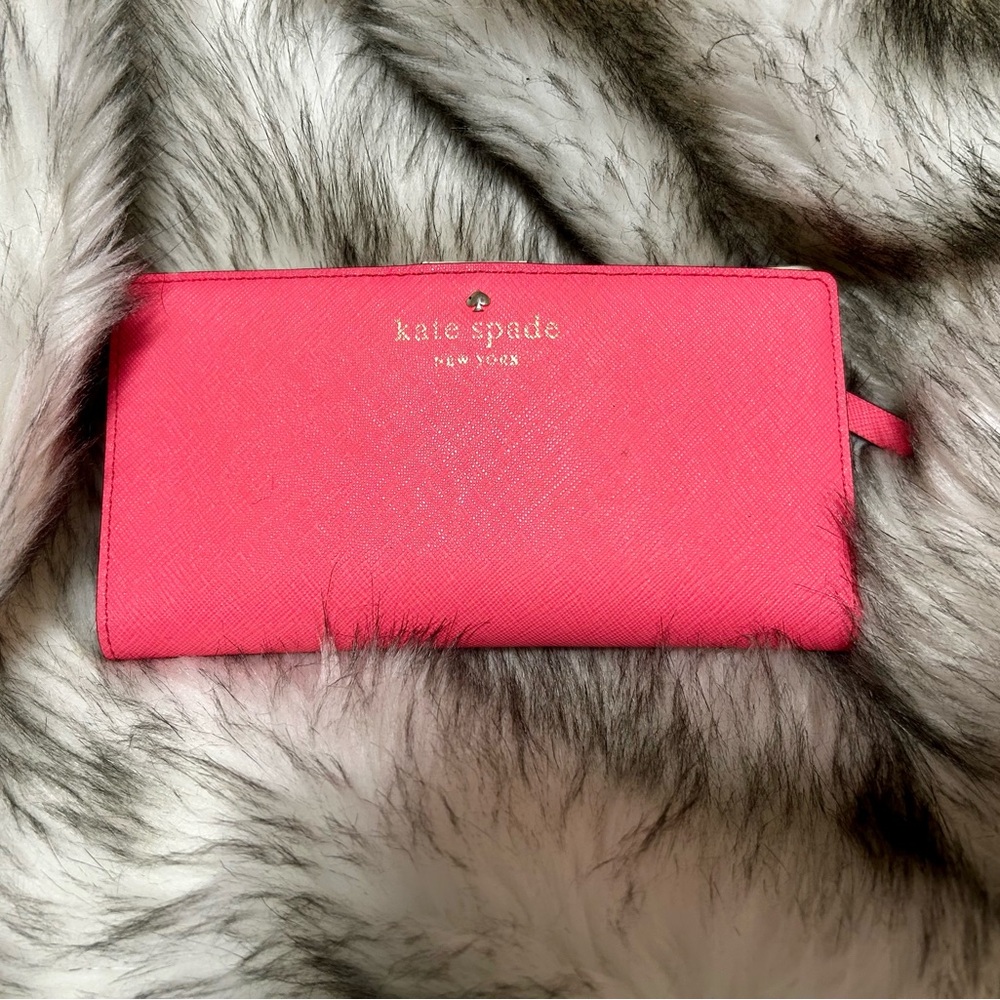 Kate Spade - Staci Saffiano - Hot Pink Leather Bifold